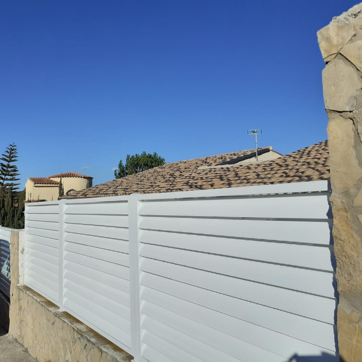 Valla exterior 5